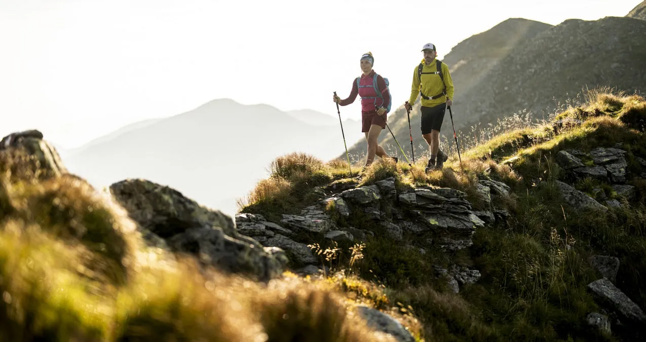 Hikers on a mountain path in Saalbach Hinterglemm